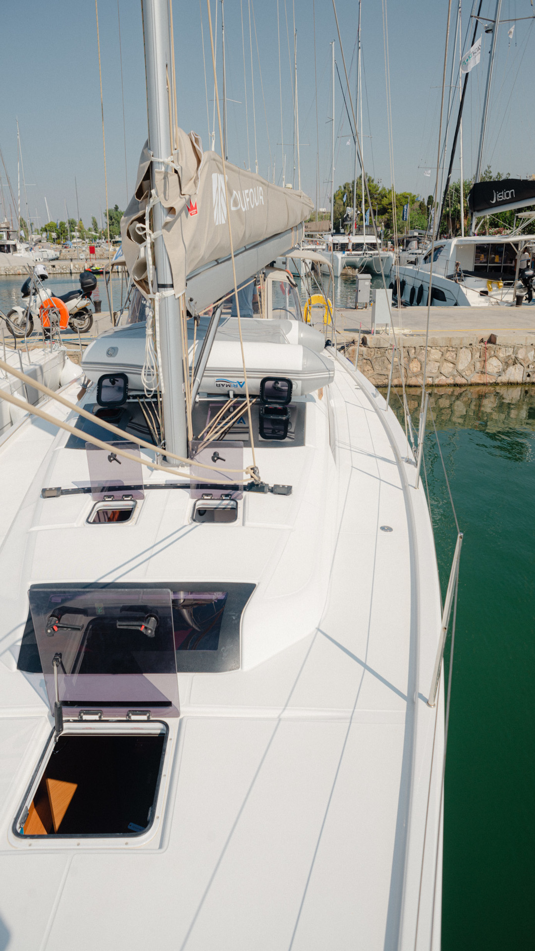 Dufour 430 — photo 14