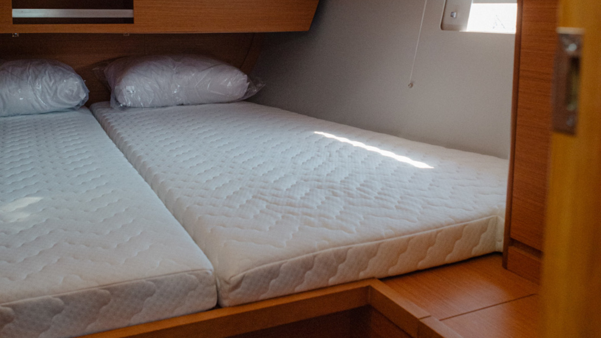 Dufour 430 — photo 18