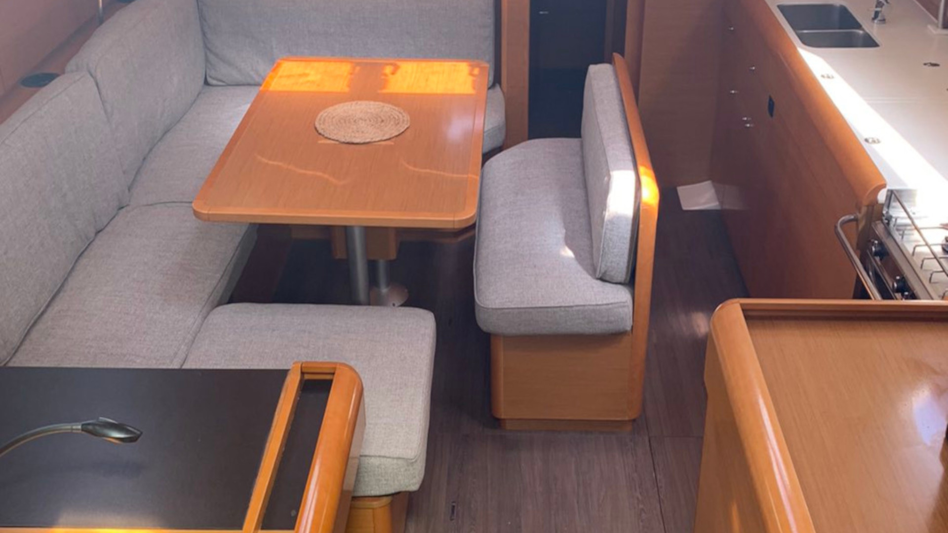 Sun Odyssey 519 (, Gen) — photo 20