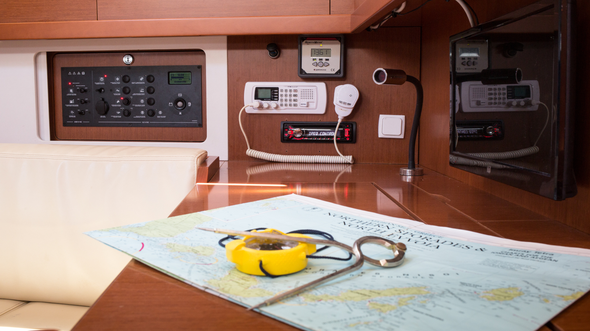 Oceanis 45 — photo 11