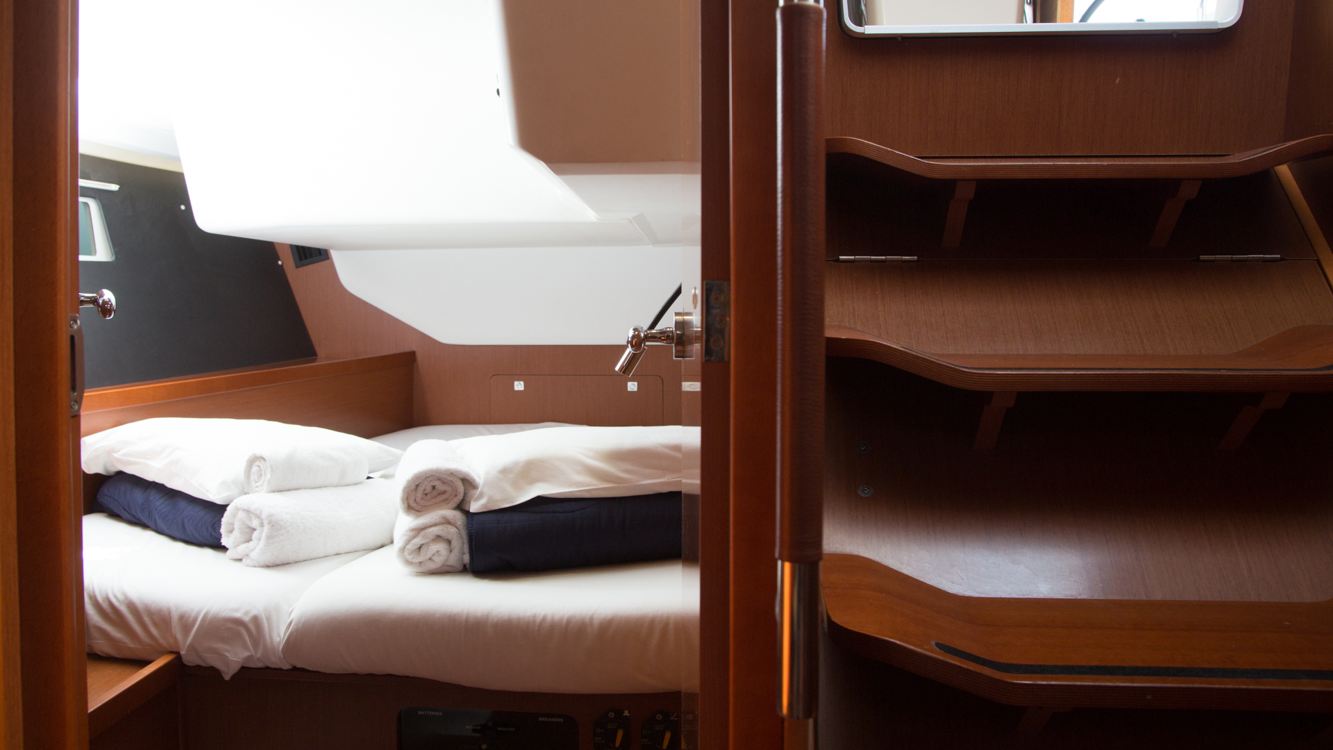 Oceanis 45 — photo 17