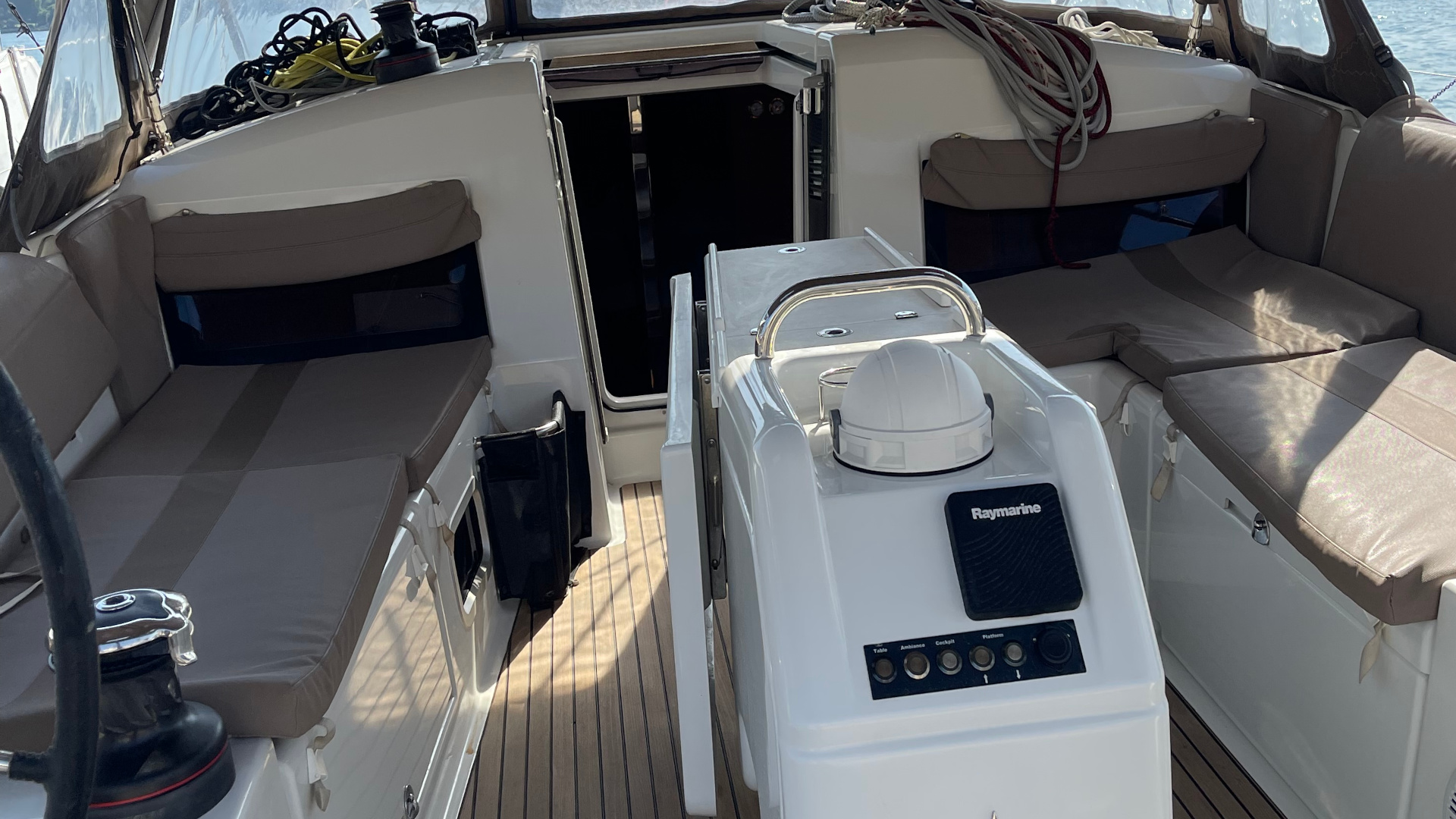 Sun Odyssey 440 (possible to be converted to 3 cabins) — photo 17