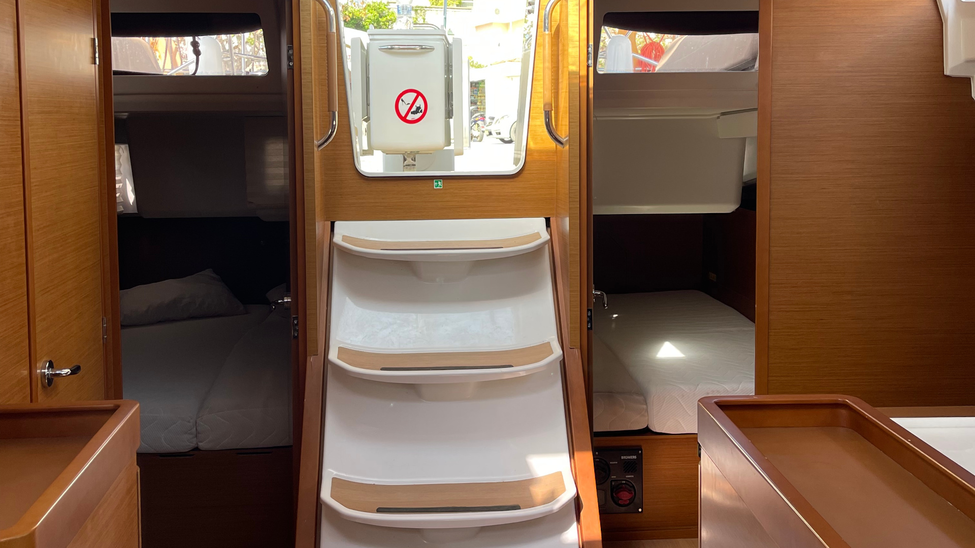 Sun Odyssey 440 (possible to be converted to 3 cabins) — photo 14