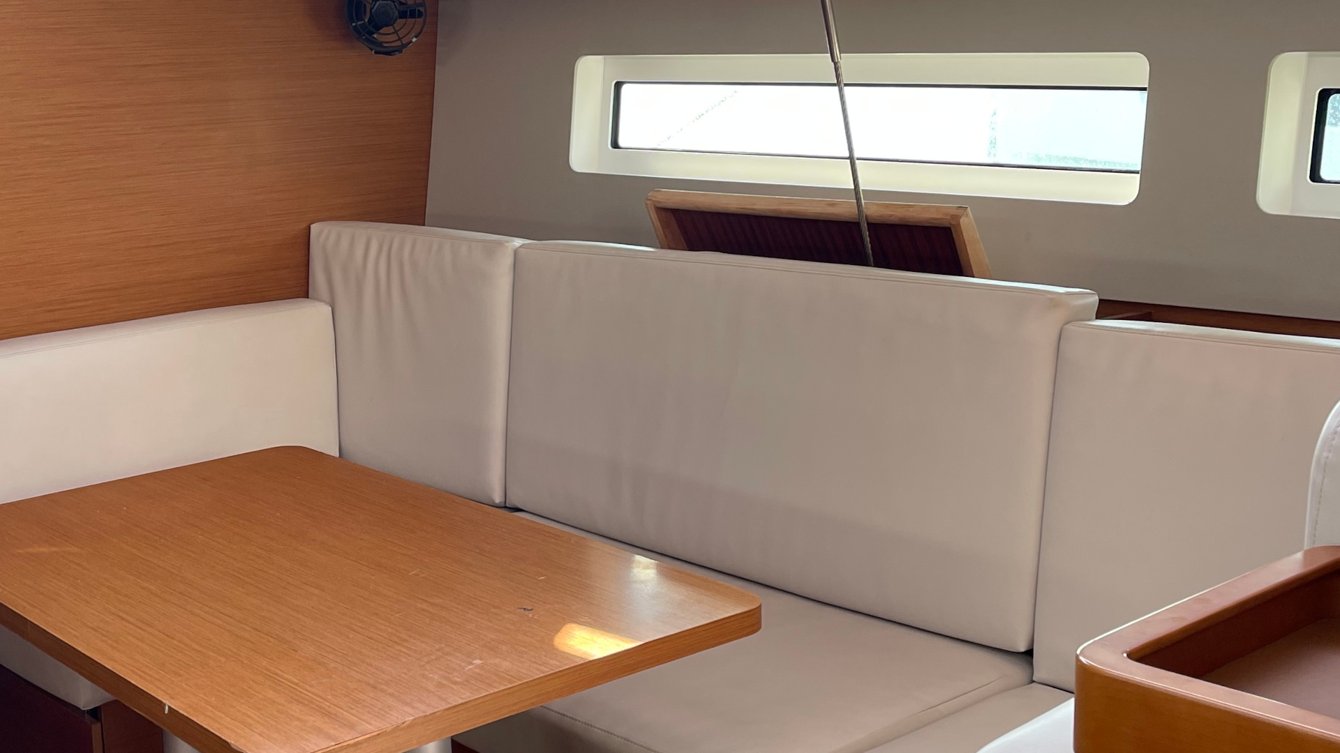 Sun Odyssey 440 (possible to be converted to 3 cabins) — photo 18