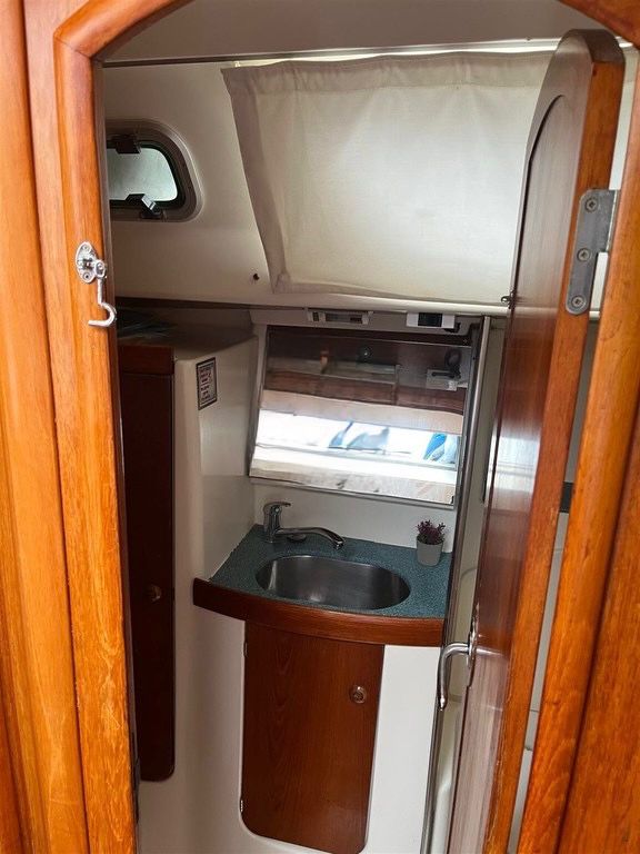 Sun Odyssey 43 — photo 17