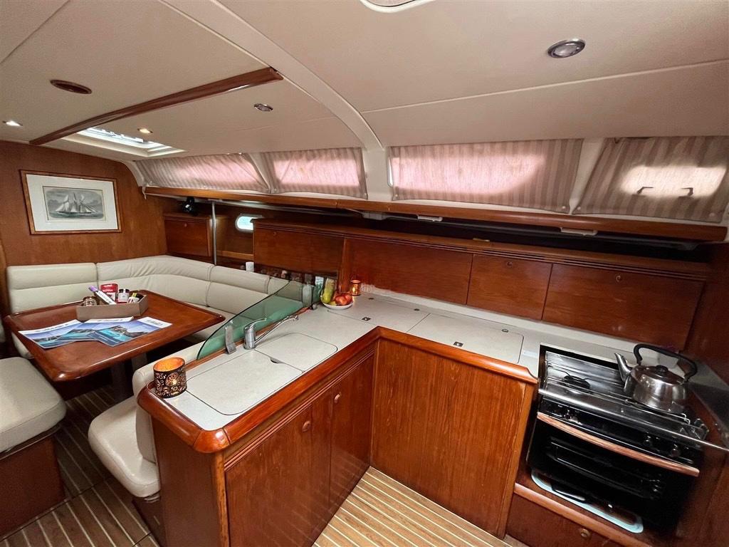 Sun Odyssey 43 — photo 21
