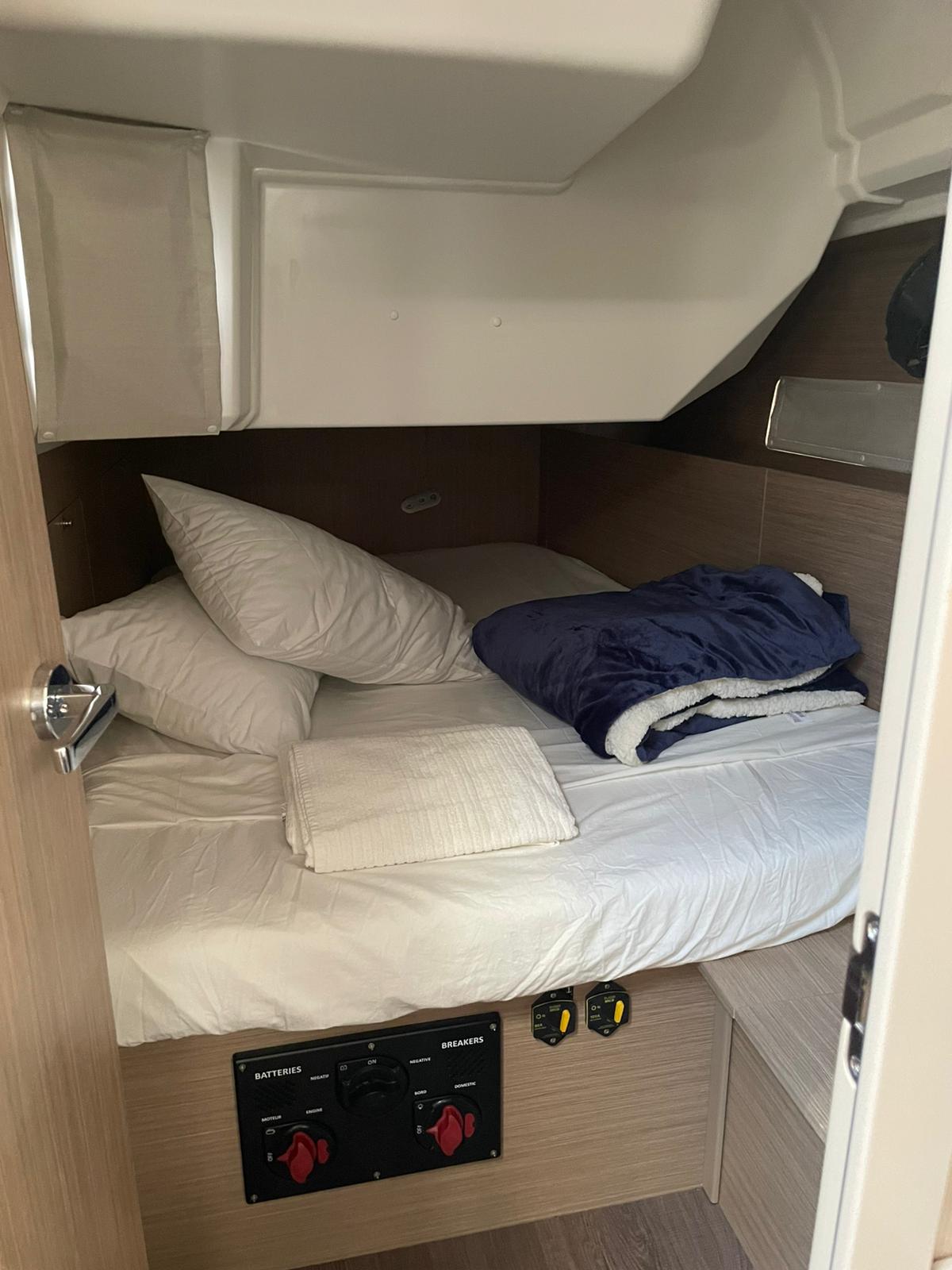 Oceanis 40.1 — photo 12
