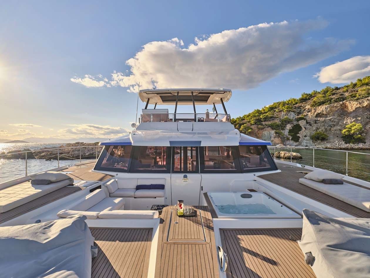 Fountaine Pajot Power Alegria 67 (5 cab) — photo 10