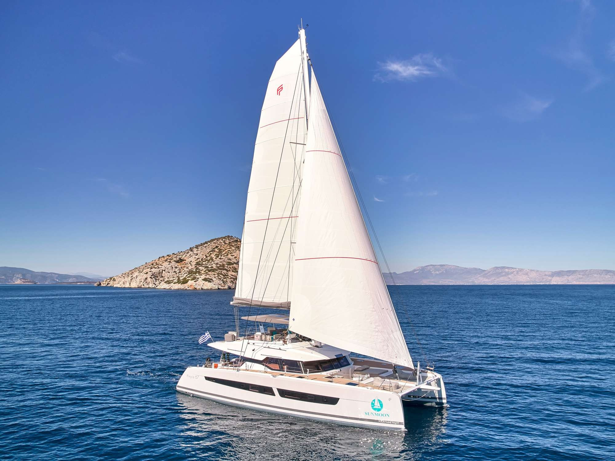 Fountaine Pajot Alegria 67 (5 cab) — photo 1
