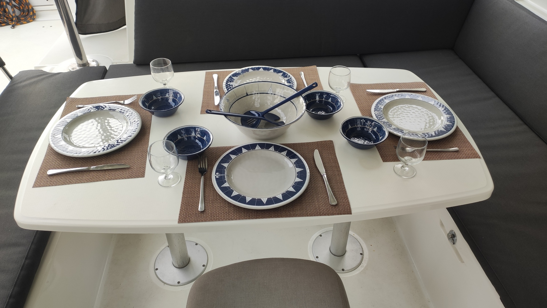 Lagoon 450 Flybridge — photo 16