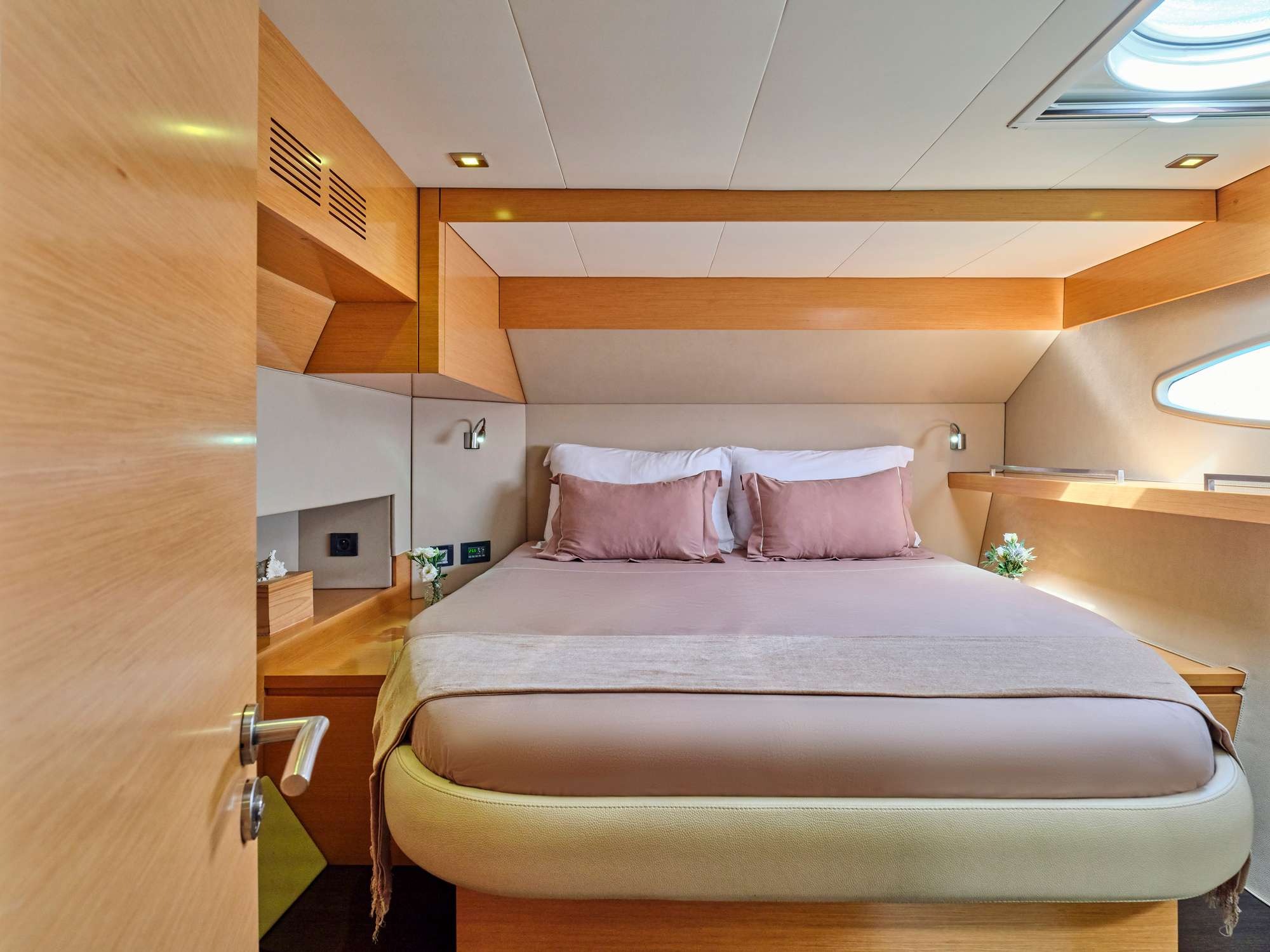 Fountaine Pajot Sanya 57 (5 cab) — photo 10