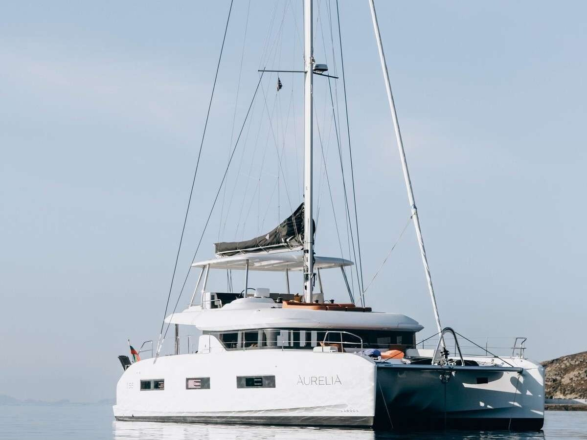 Lagoon 55 — photo 1