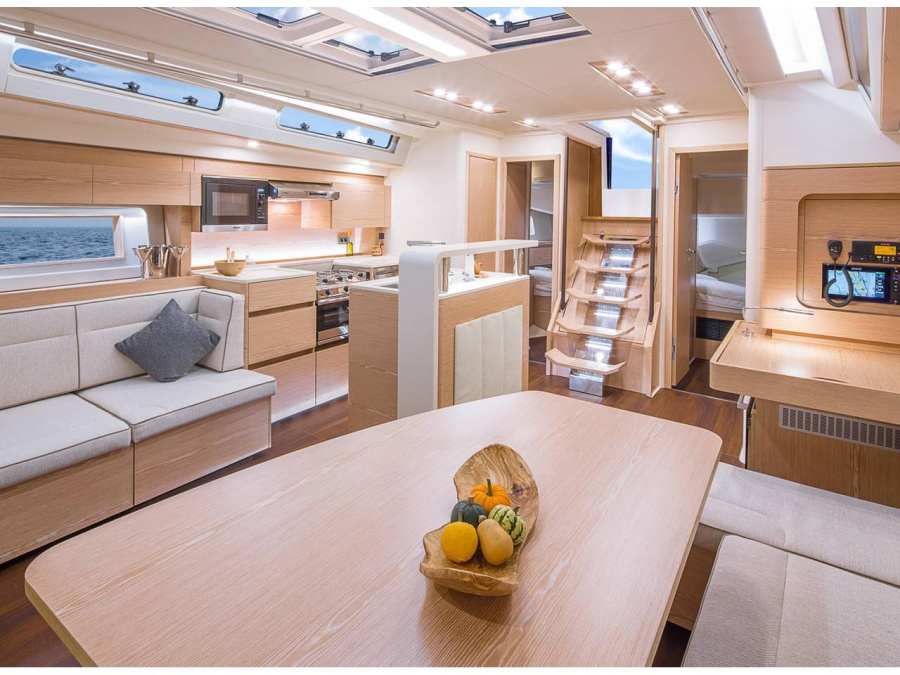 Hanse 588 — photo 2