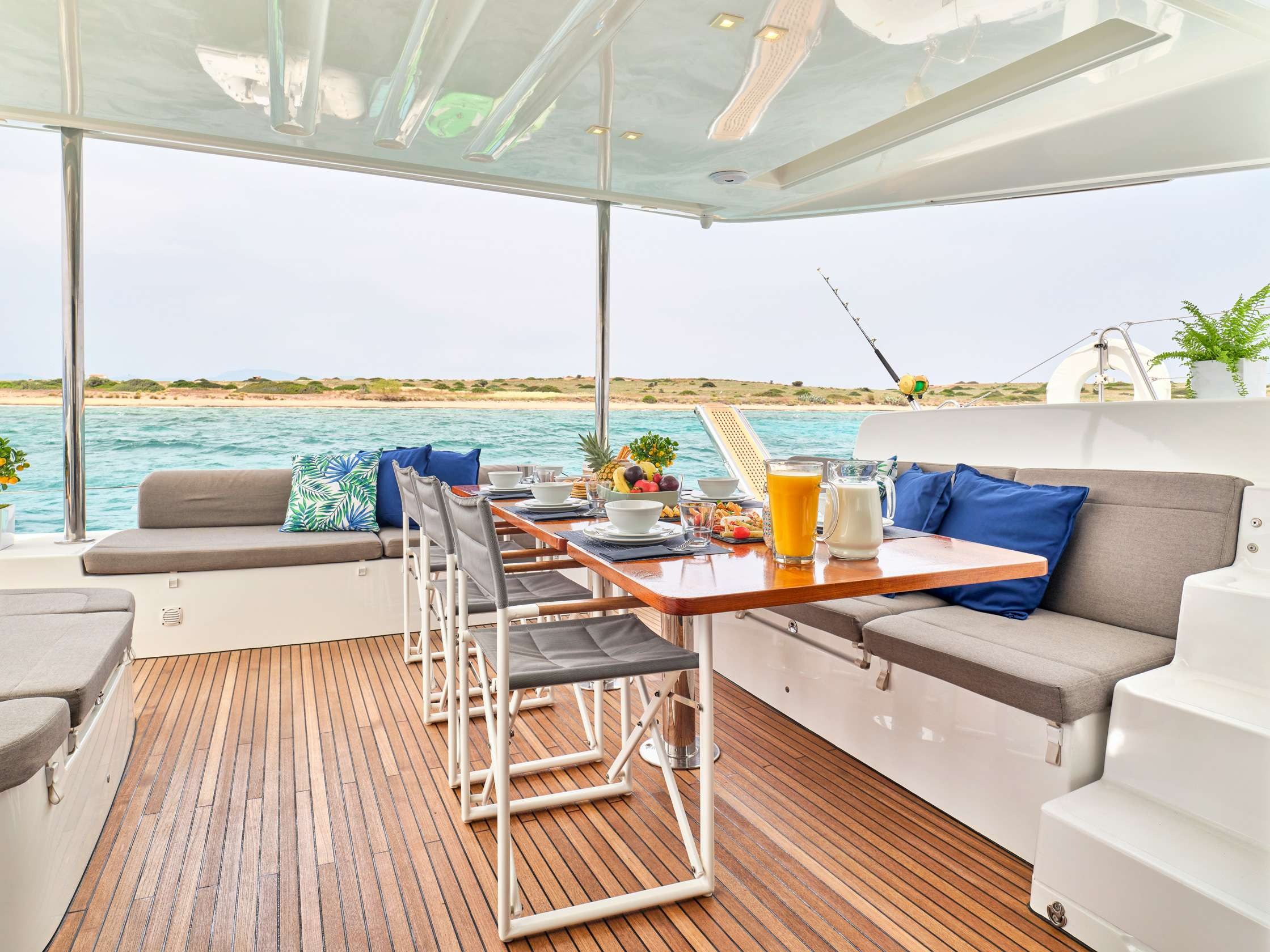 Lagoon 50 (5 cab) — photo 2
