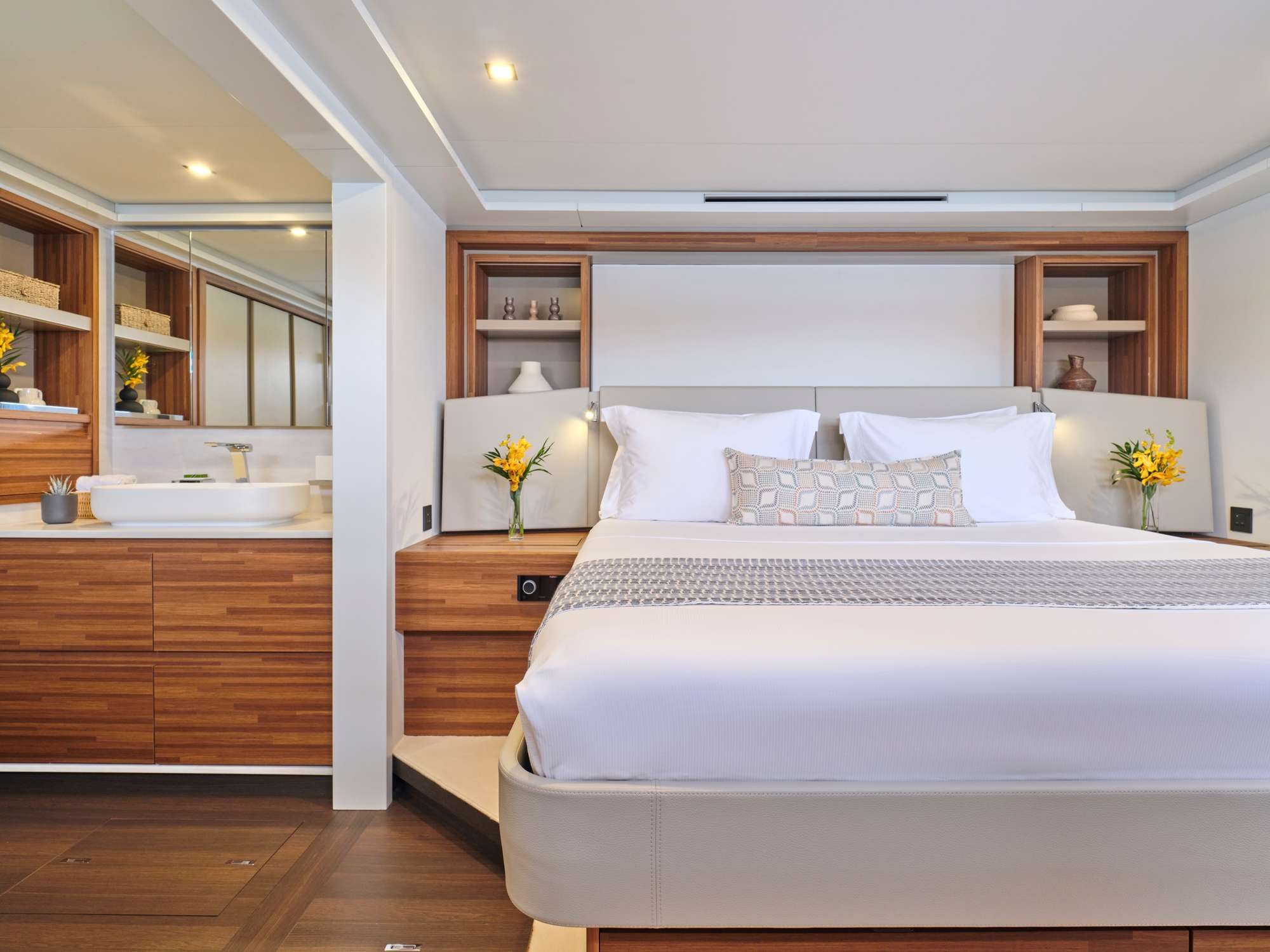 Fountaine Pajot Power 80 (5 cab) — photo 7