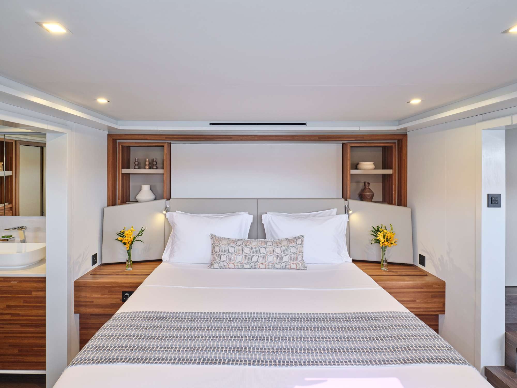 Fountaine Pajot Power 80 (5 cab) — photo 4
