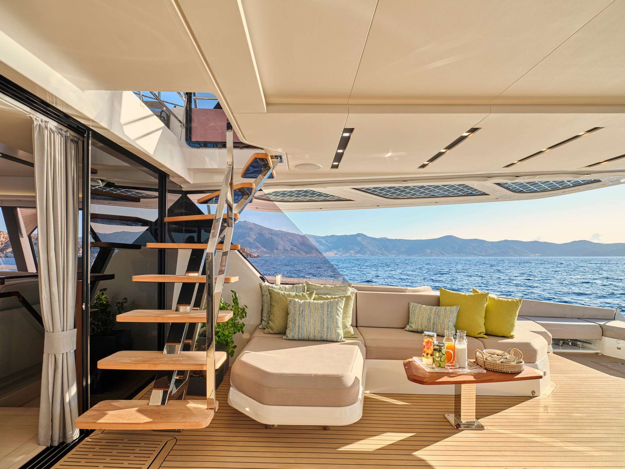 Fountaine Pajot Thira 80 — photo 6