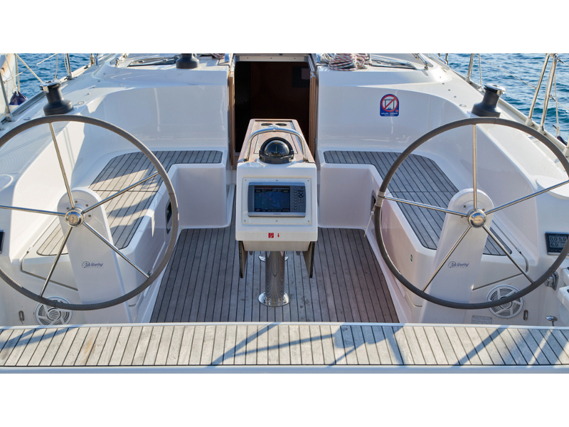 Bavaria 46 Cruiser — photo 19