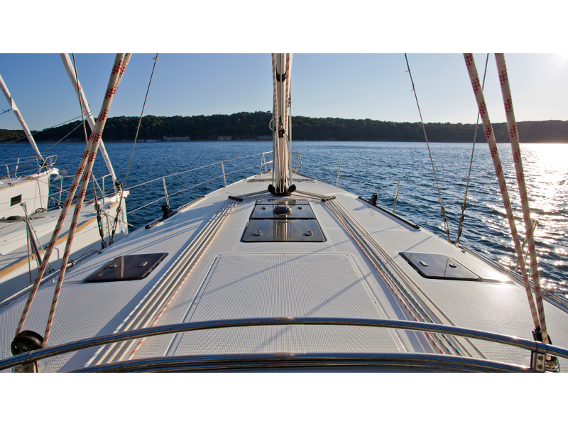 Bavaria 46 Cruiser — photo 10