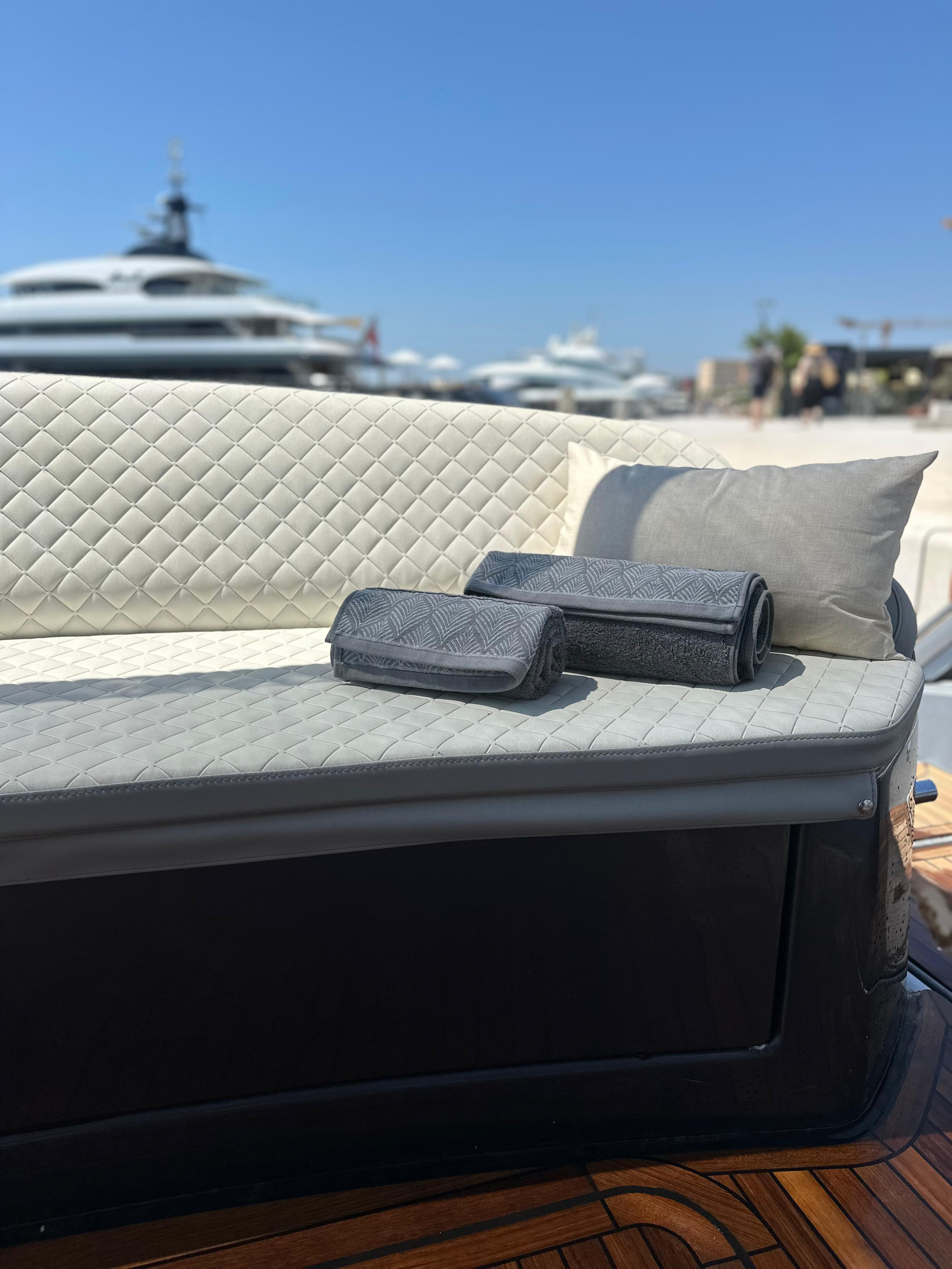 Pearl Sea 56 — photo 11