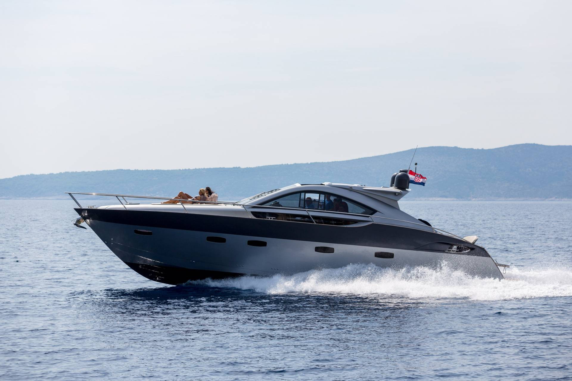 Pearl Sea 56 — photo 95