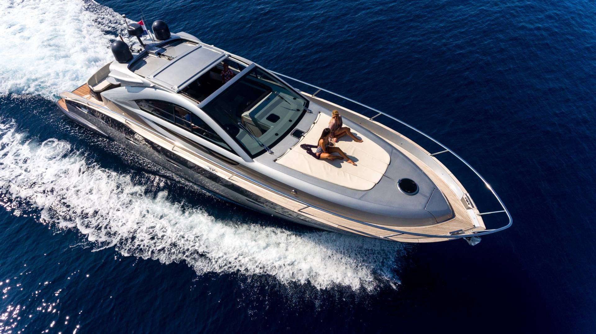 Pearl Sea 56 — photo 73