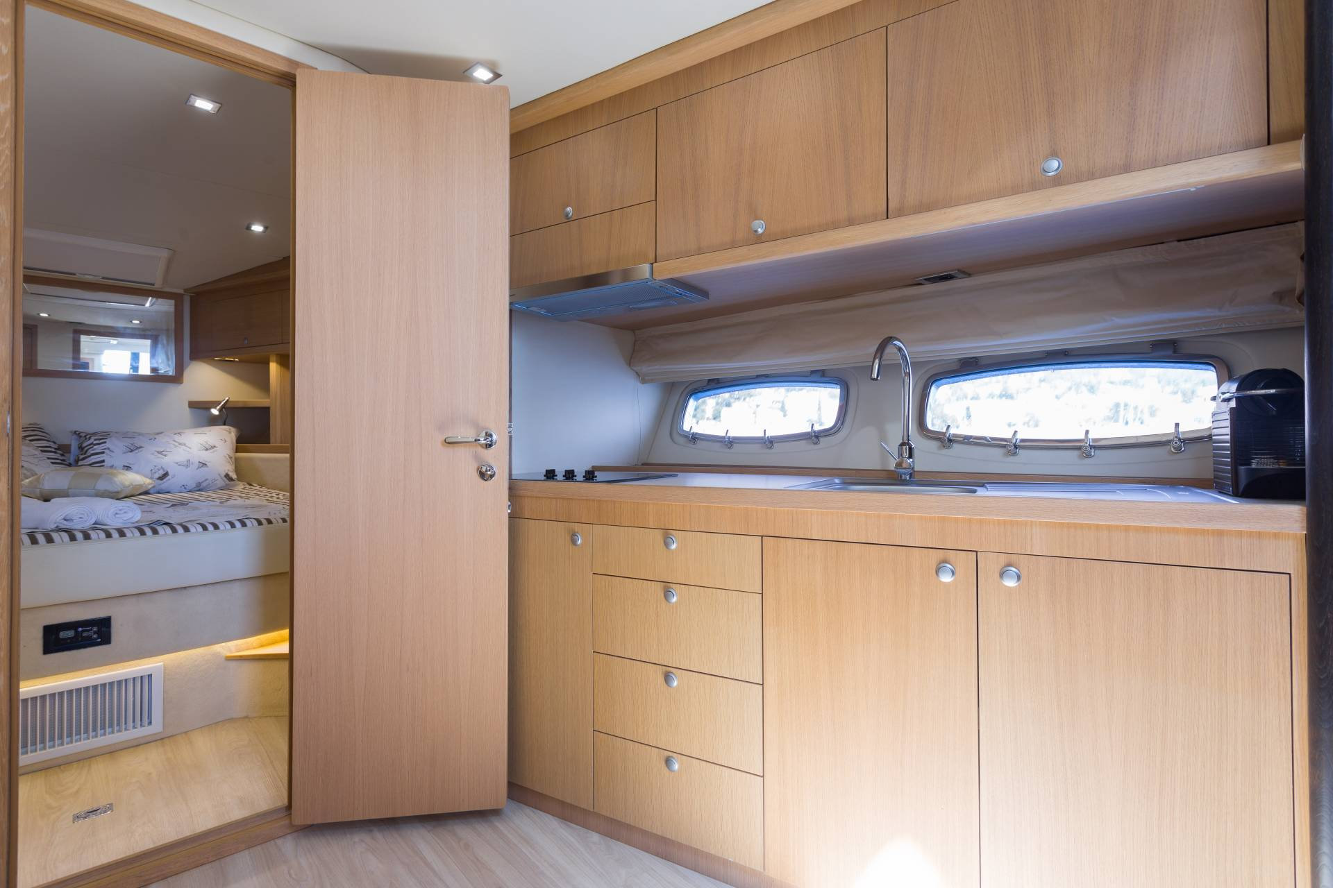Pearl Sea 56 — photo 42