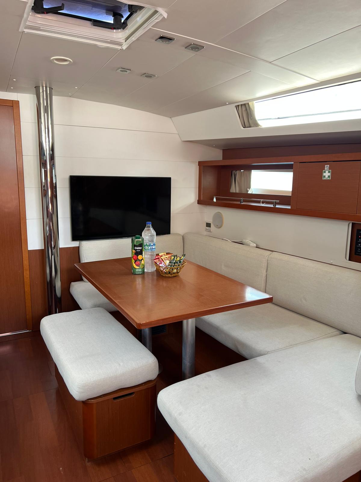 Oceanis 45 — photo 10