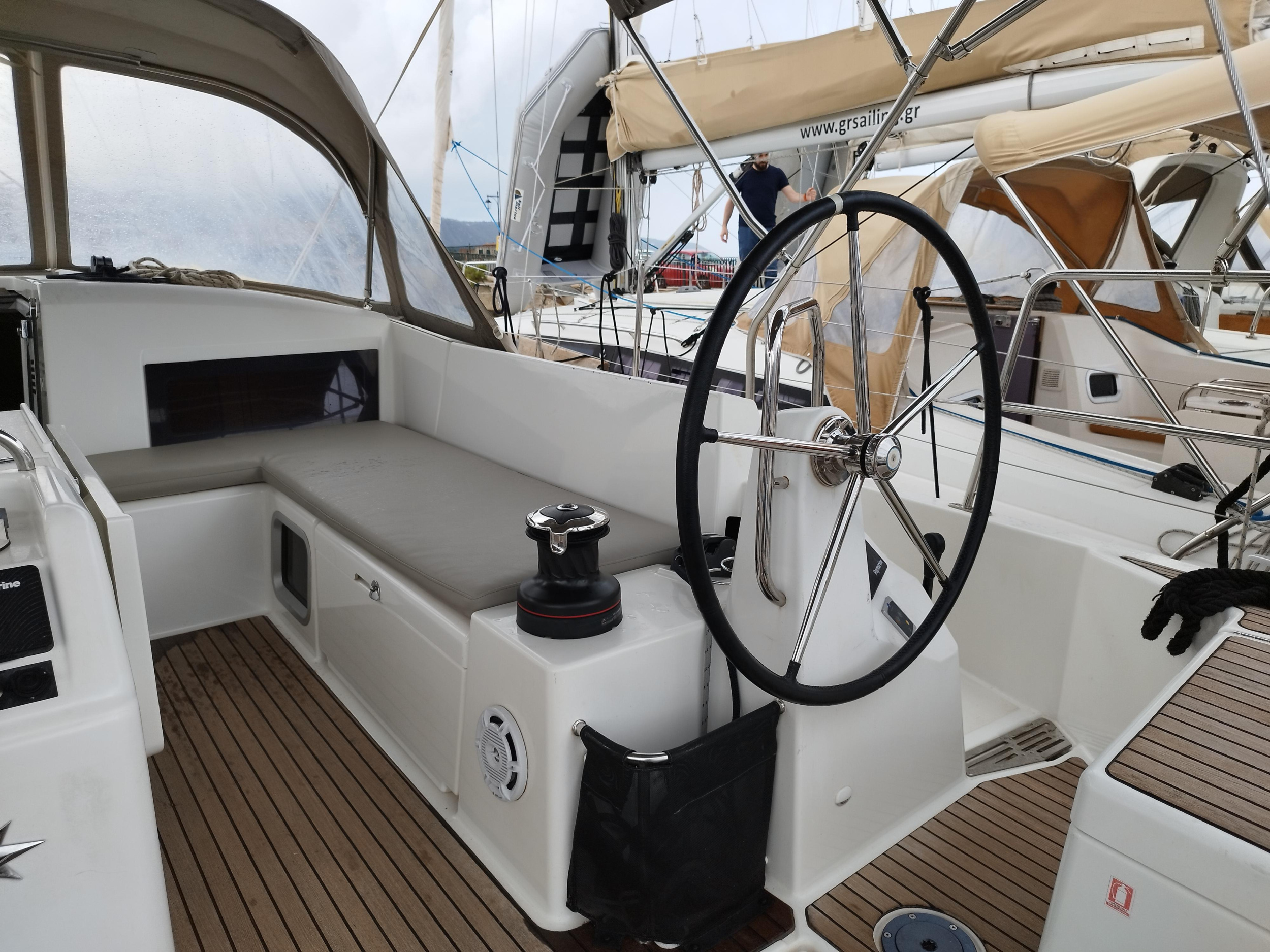 Sun Odyssey 490 — photo 13