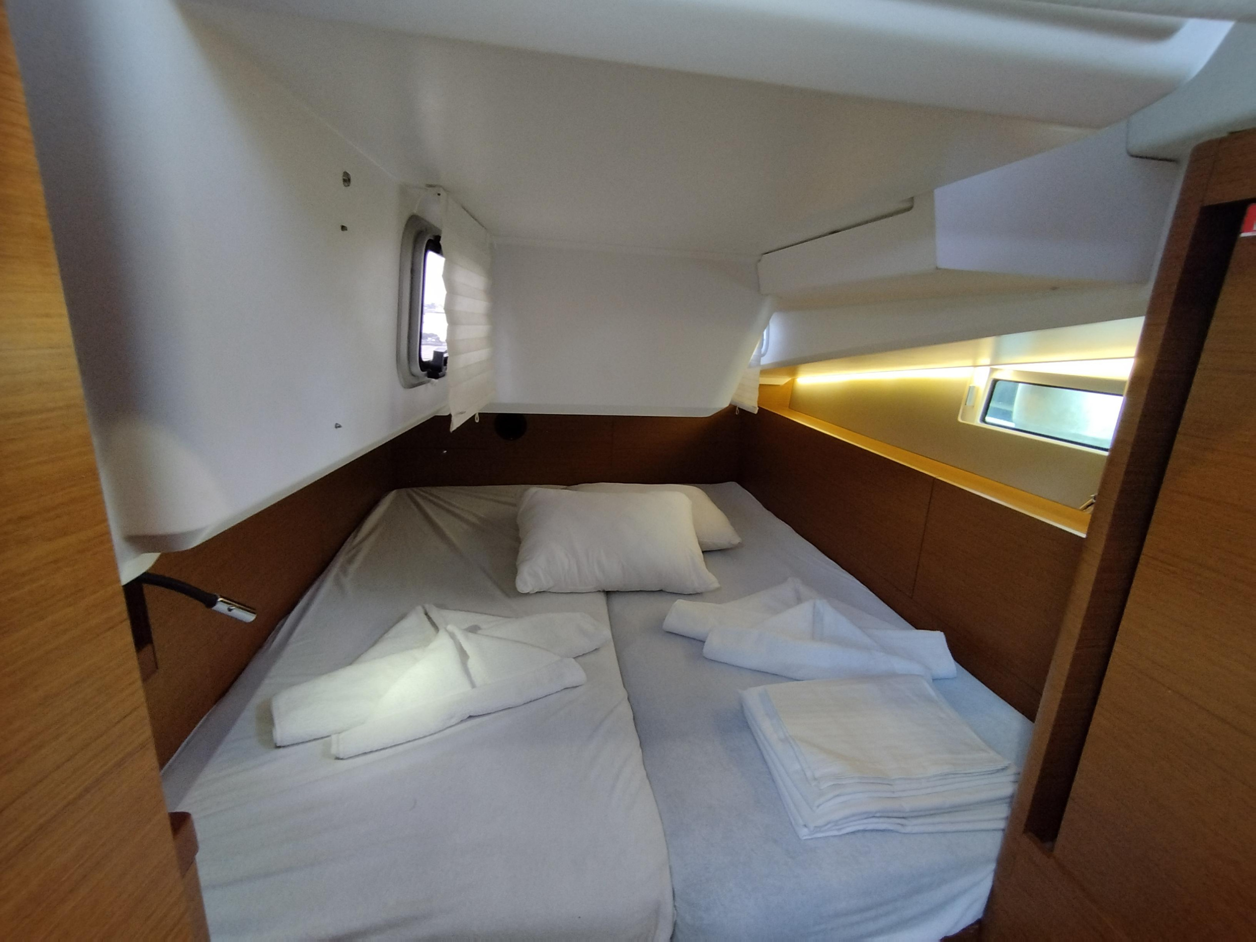Sun Odyssey 490 — photo 12