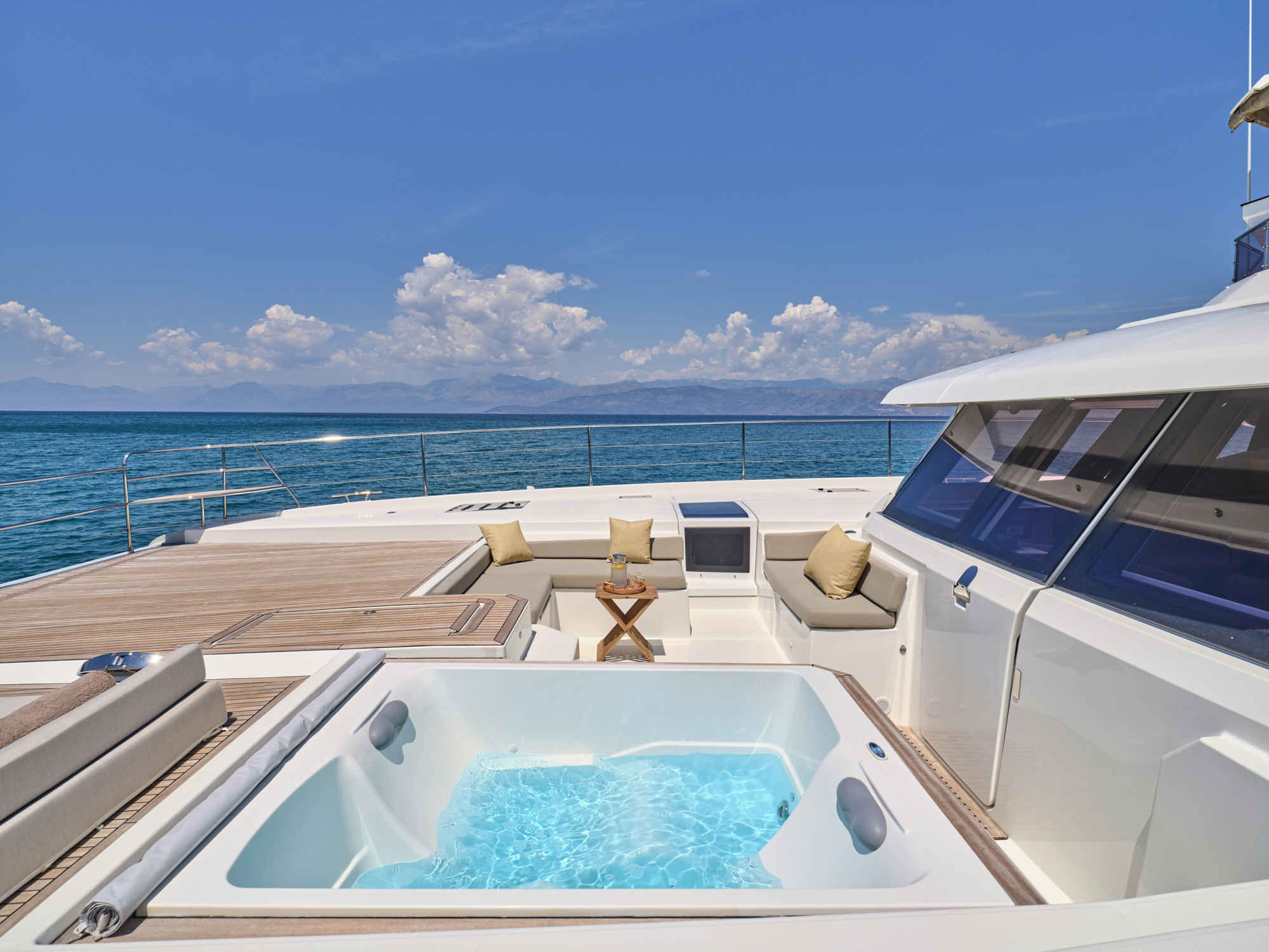 Fountaine Pajot Power Alegria 67 (5 cab) — photo 66