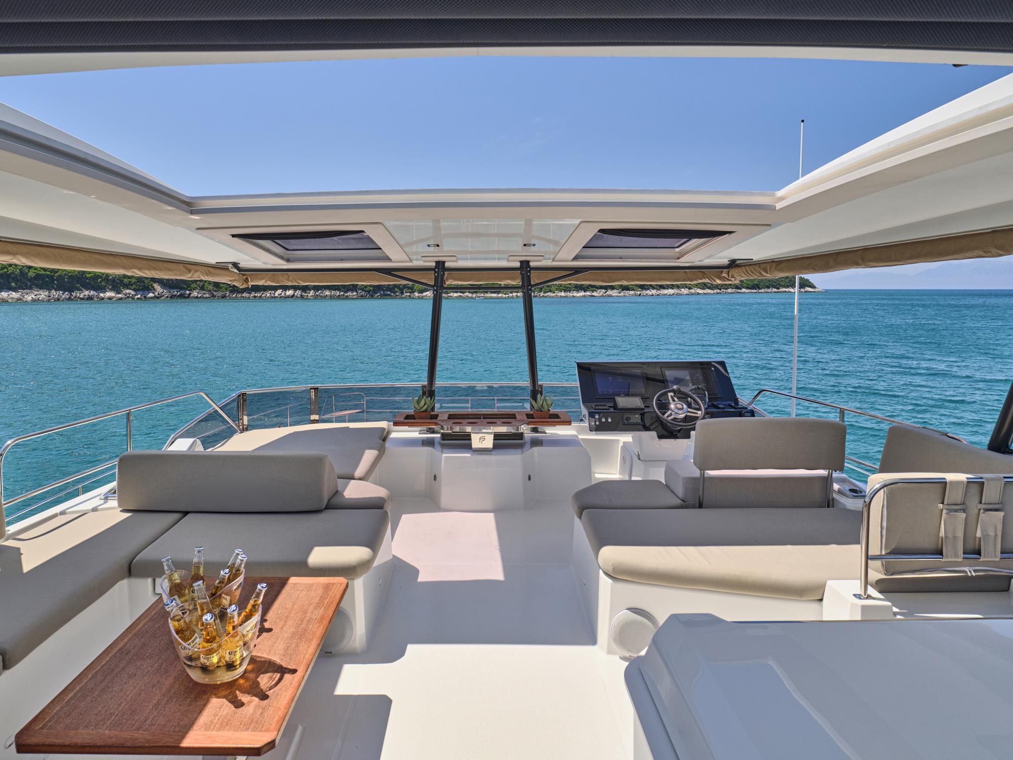 Fountaine Pajot Power Alegria 67 (5 cab) — photo 64