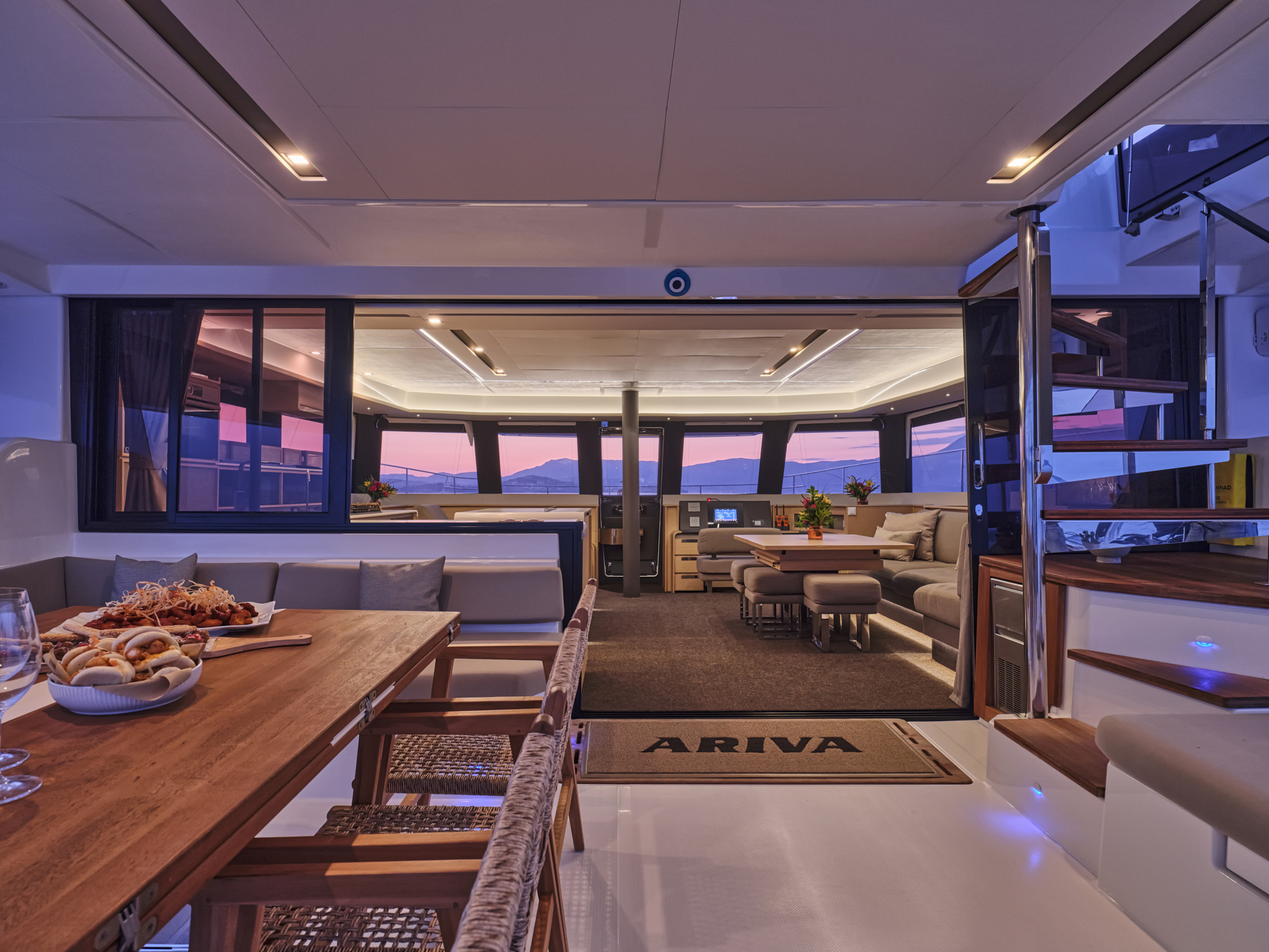 Fountaine Pajot Power Alegria 67 (5 cab) — photo 11
