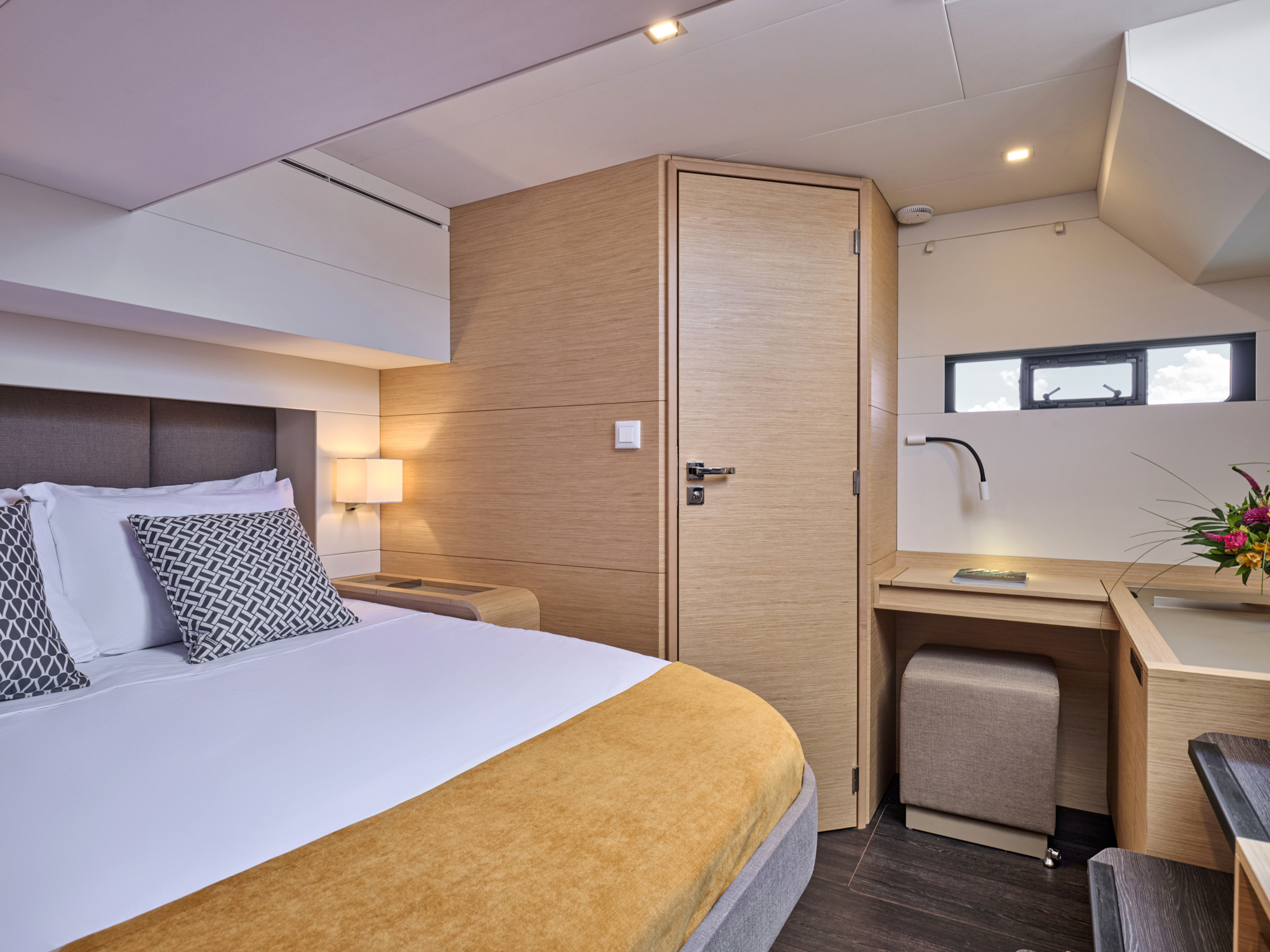 Fountaine Pajot Power Alegria 67 (5 cab) — photo 33