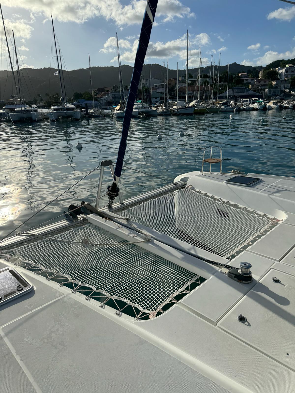 Lagoon 42 — photo 10