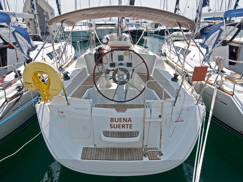 Sun Odyssey 33i — photo 13