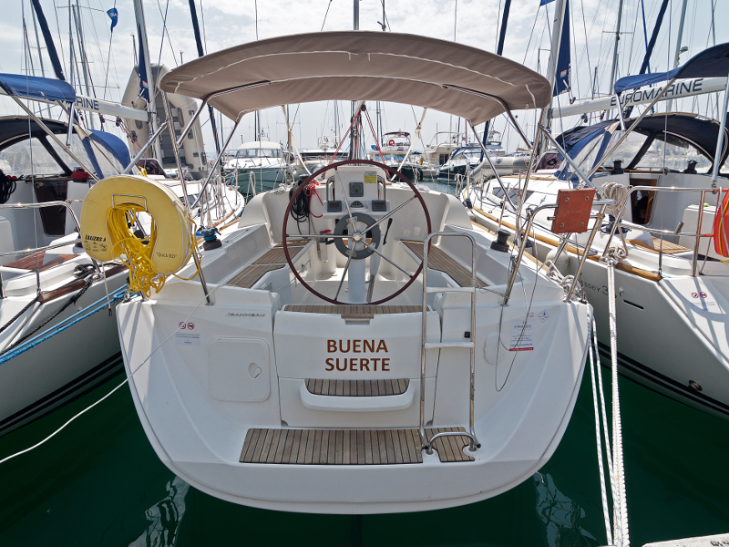 Sun Odyssey 33i — photo 3