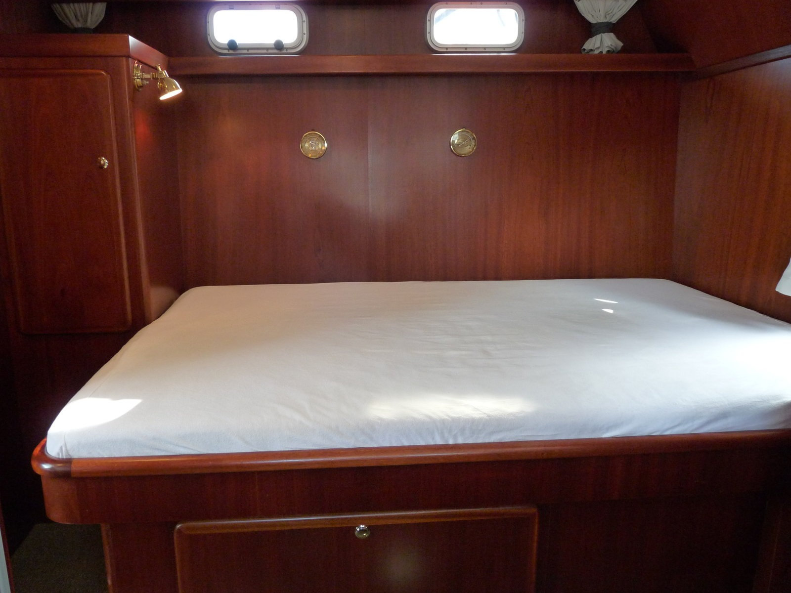 Nowee Novi 42 — photo 10