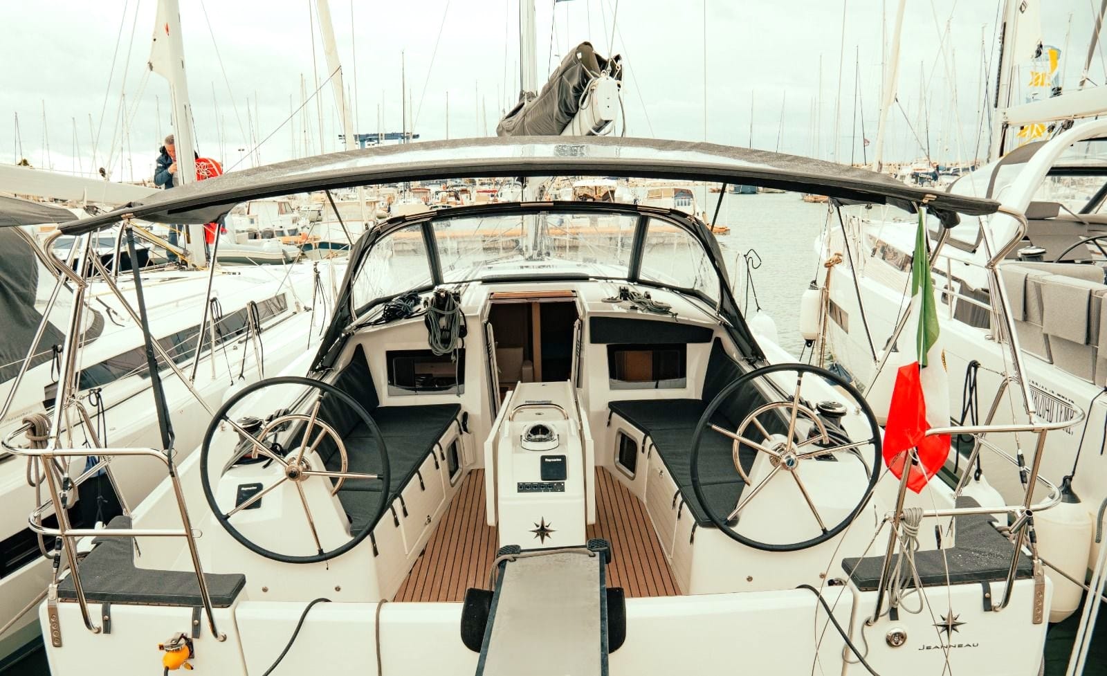 Sun Odyssey 410 — photo 5