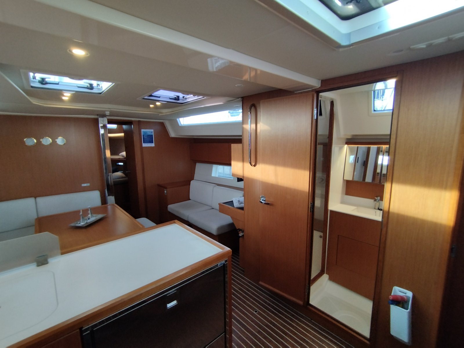 Bavaria C45 — photo 4