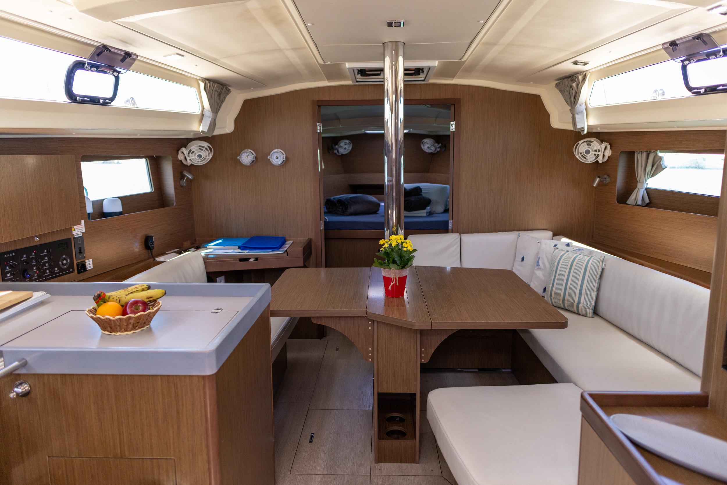Oceanis 41.1 Performance — photo 5