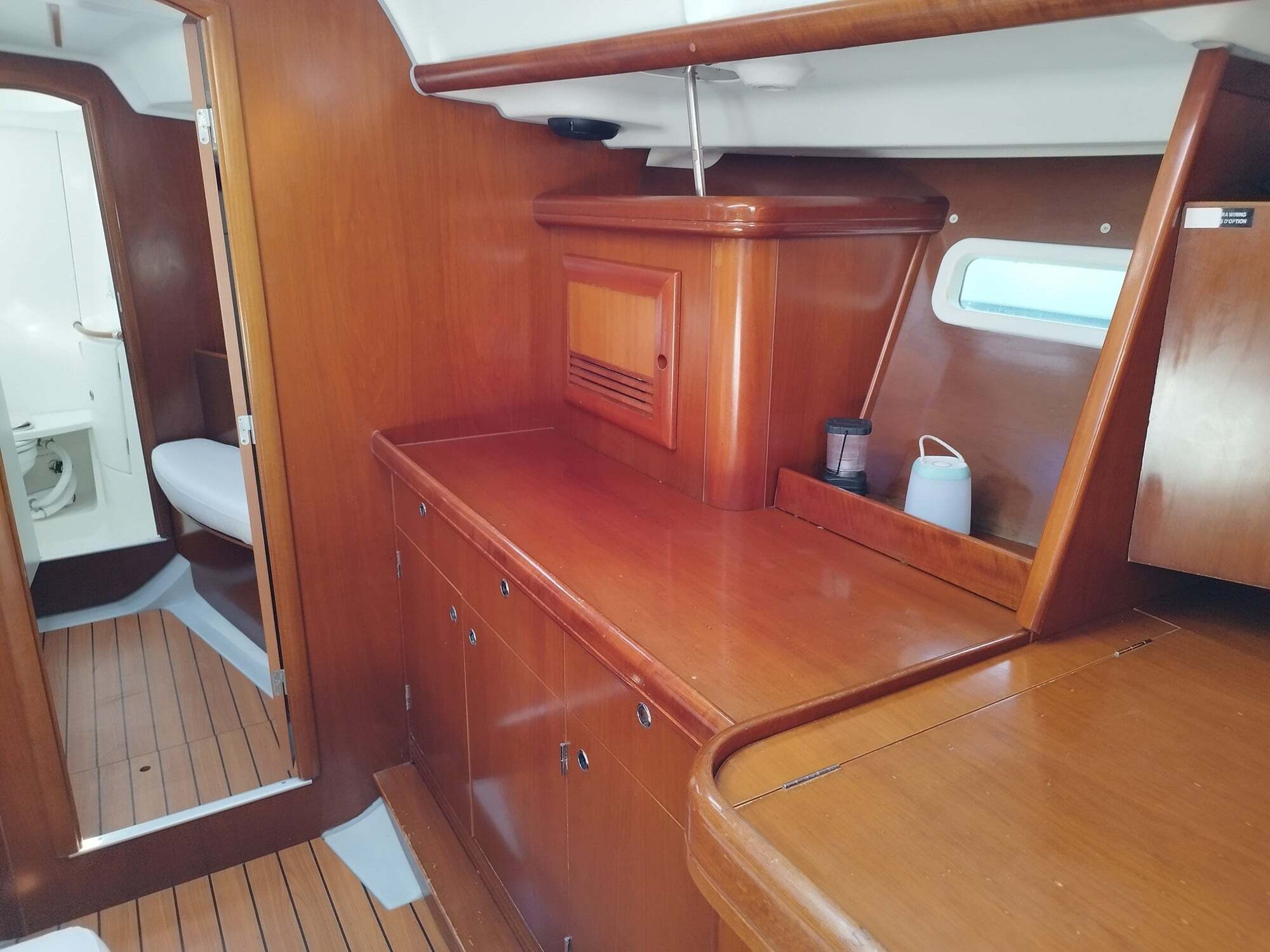 Oceanis 393 Clipper — photo 11