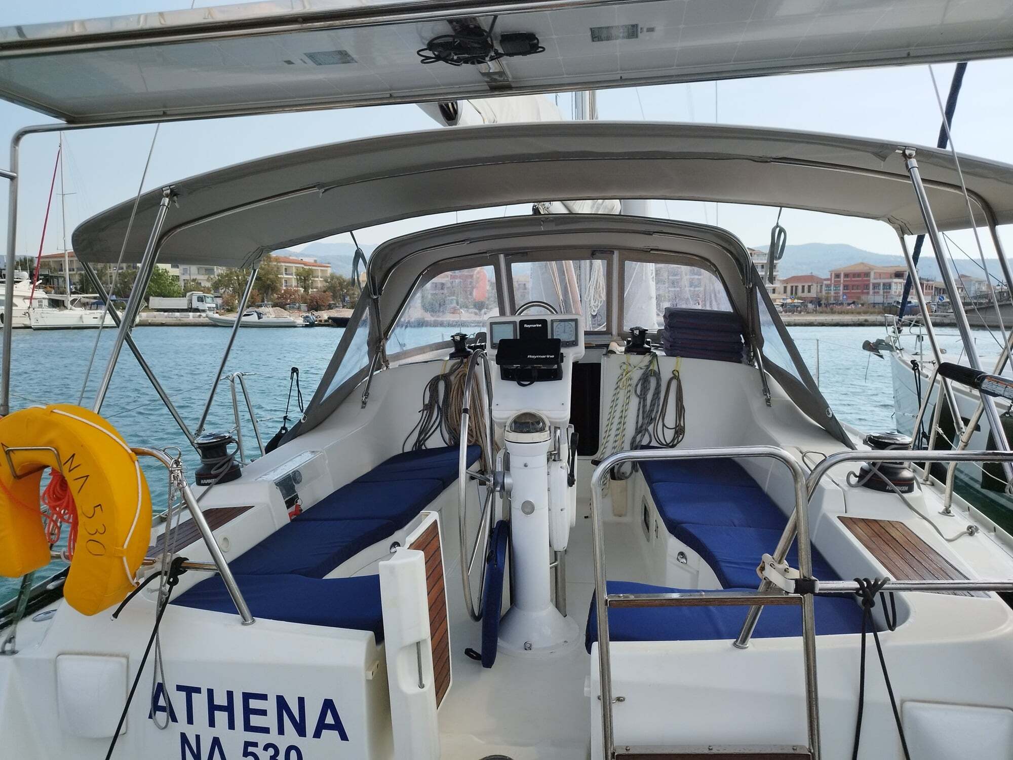 Oceanis 393 Clipper — photo 5