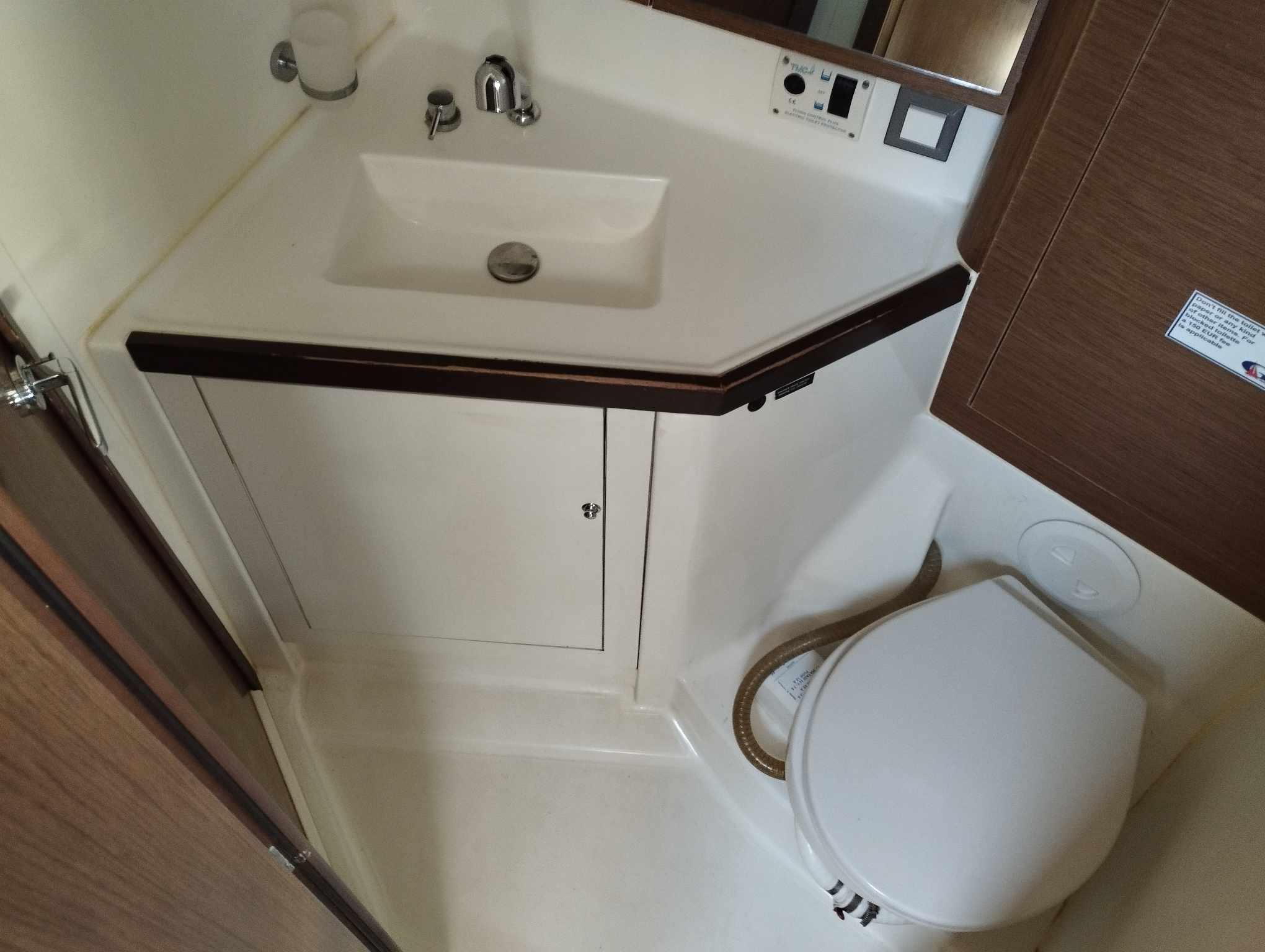 Oceanis 46.1 — photo 11