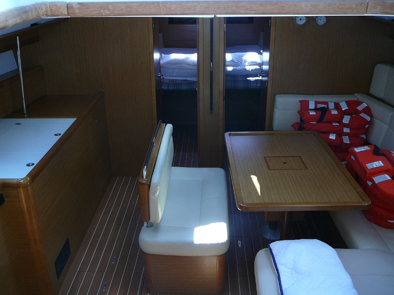 Sun Odyssey 49i — photo 3