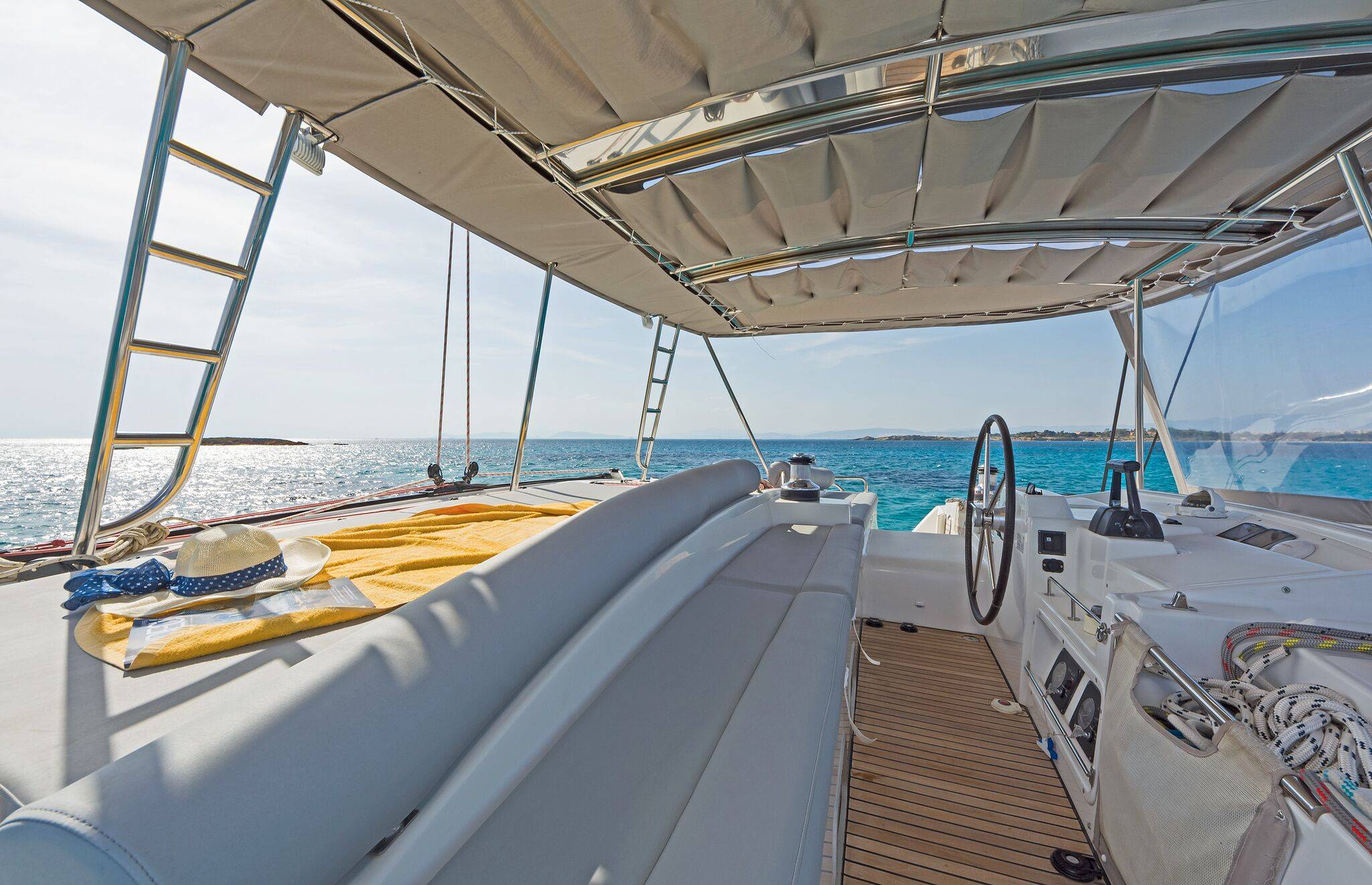 Lagoon 500 — photo 12