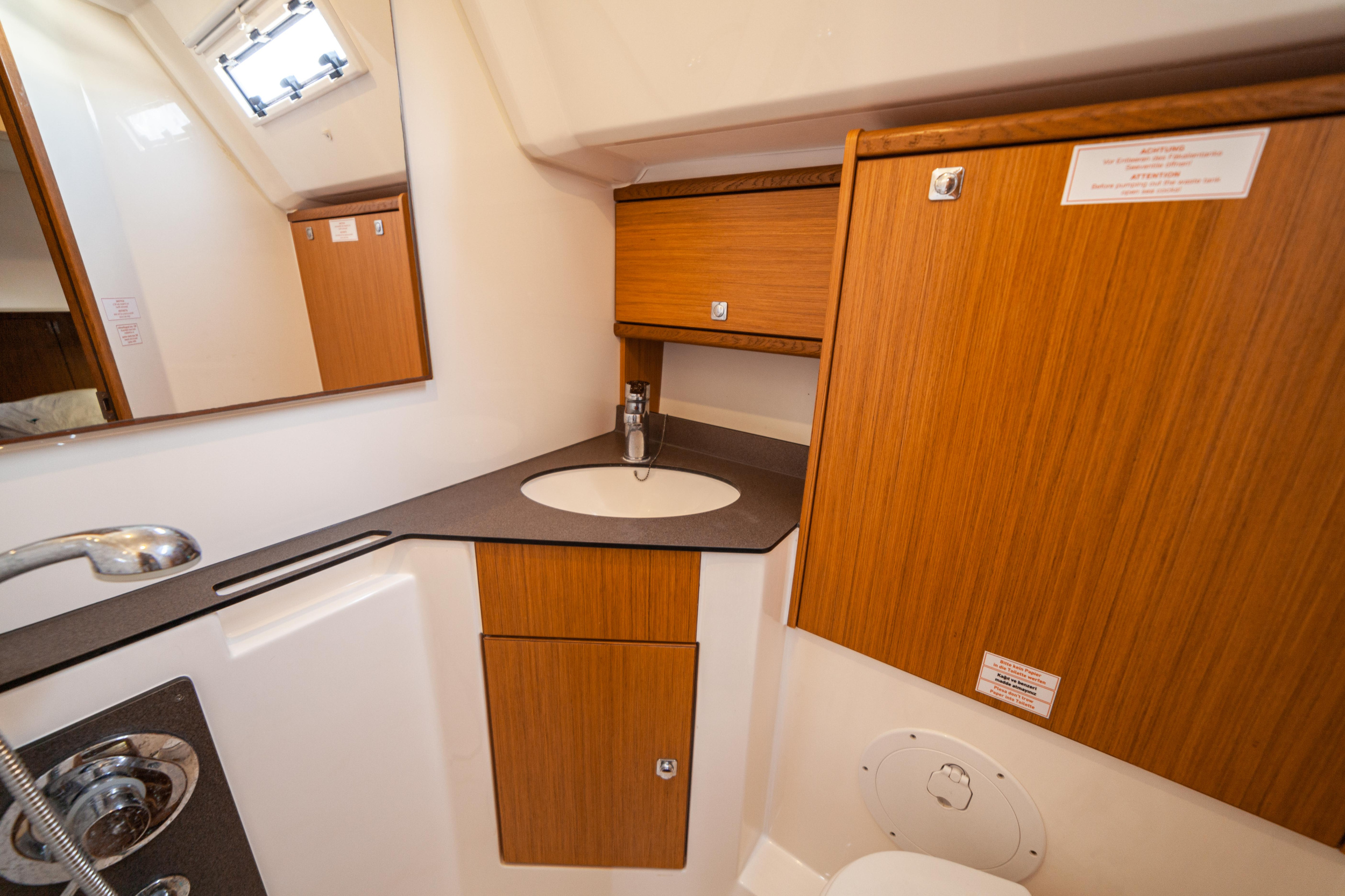 Bavaria Cruiser 46 — photo 21