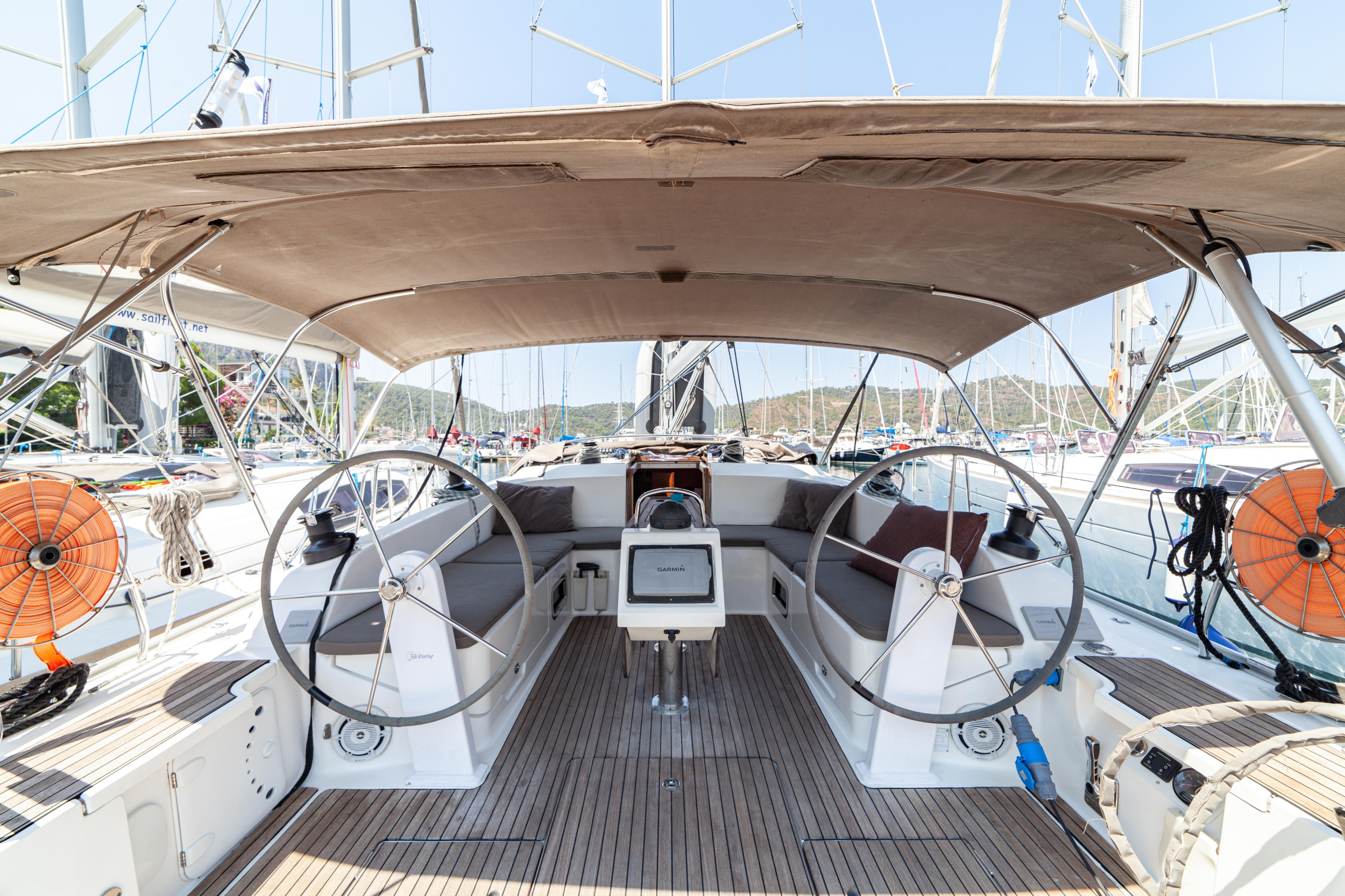 Bavaria Cruiser 46 — photo 18