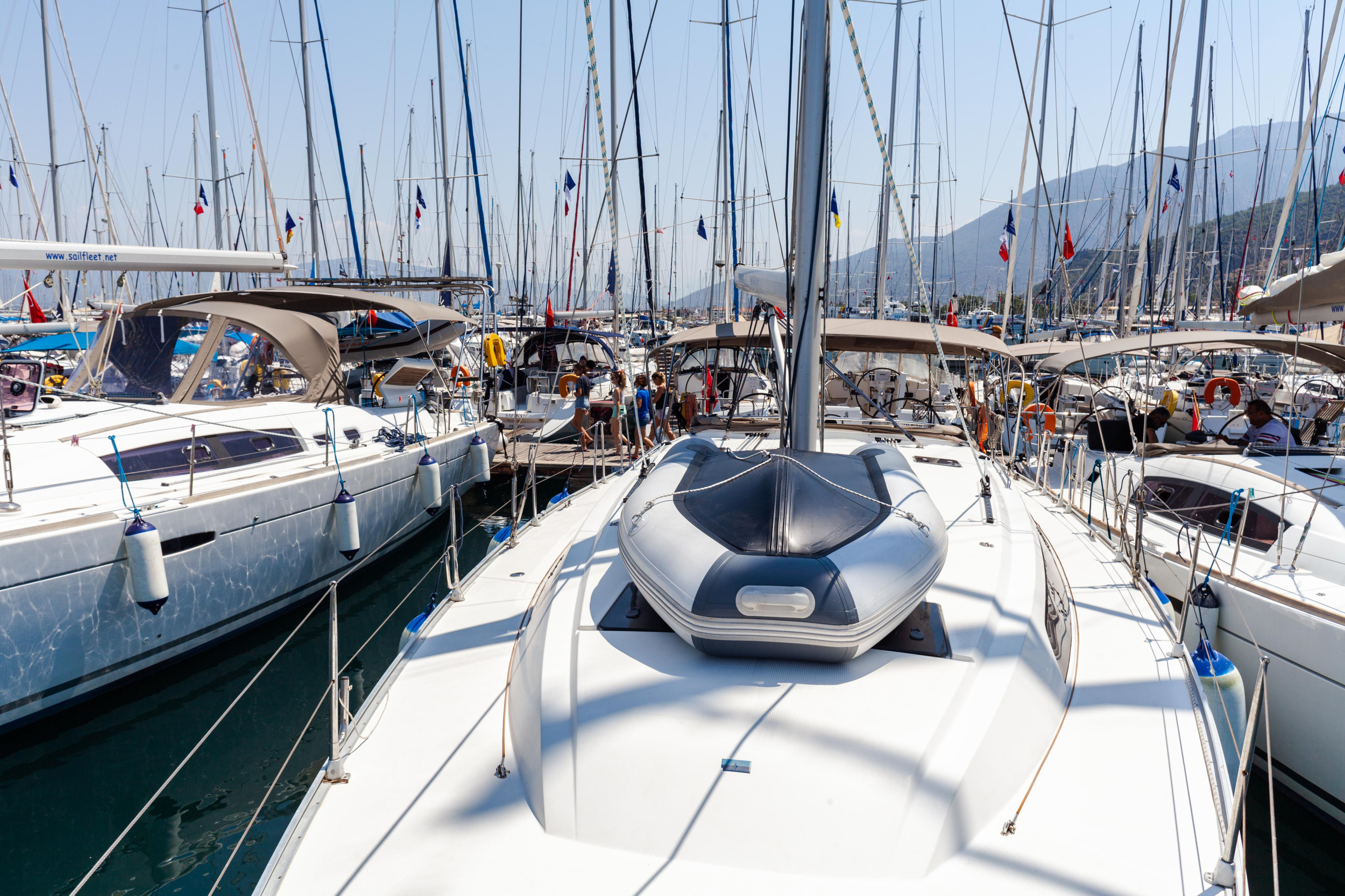 Bavaria Cruiser 46 — photo 15