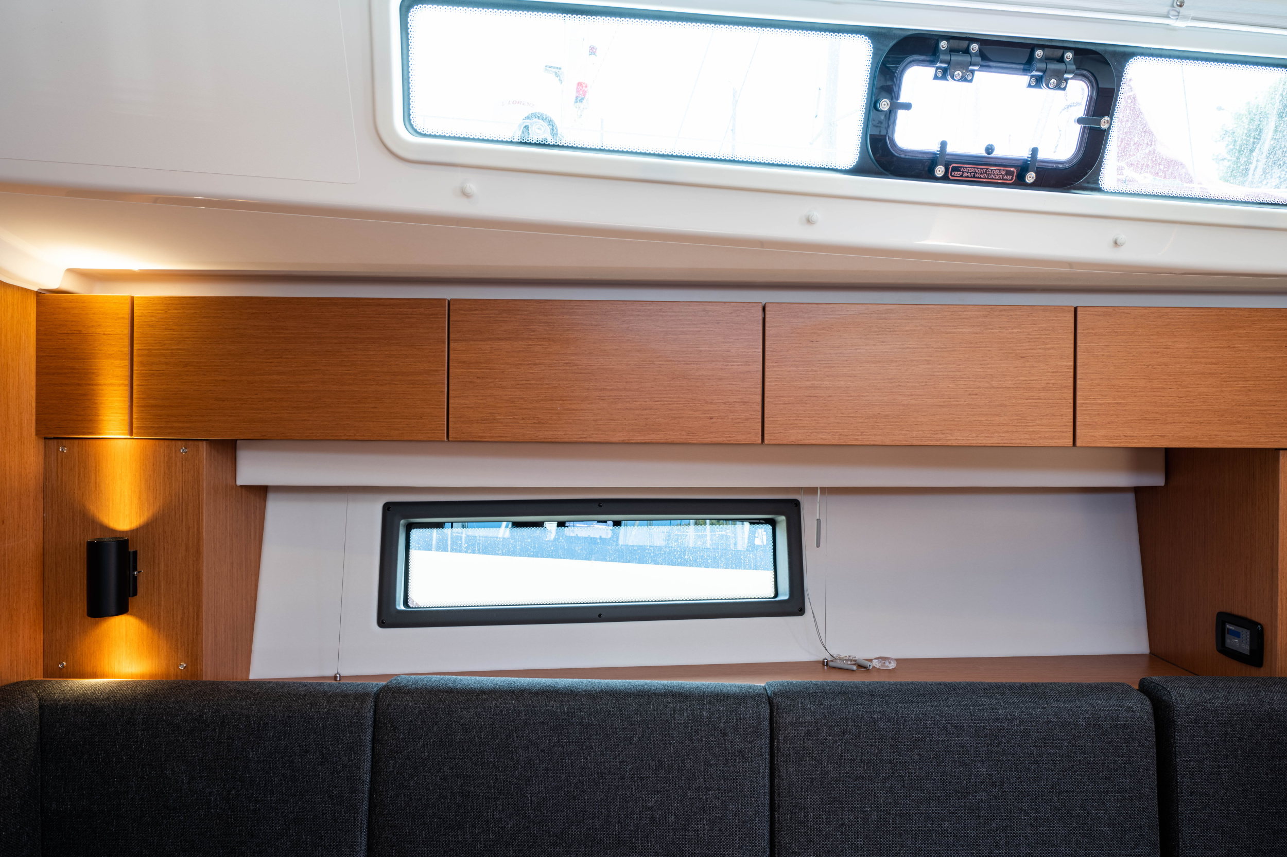 Bavaria C42 — photo 23